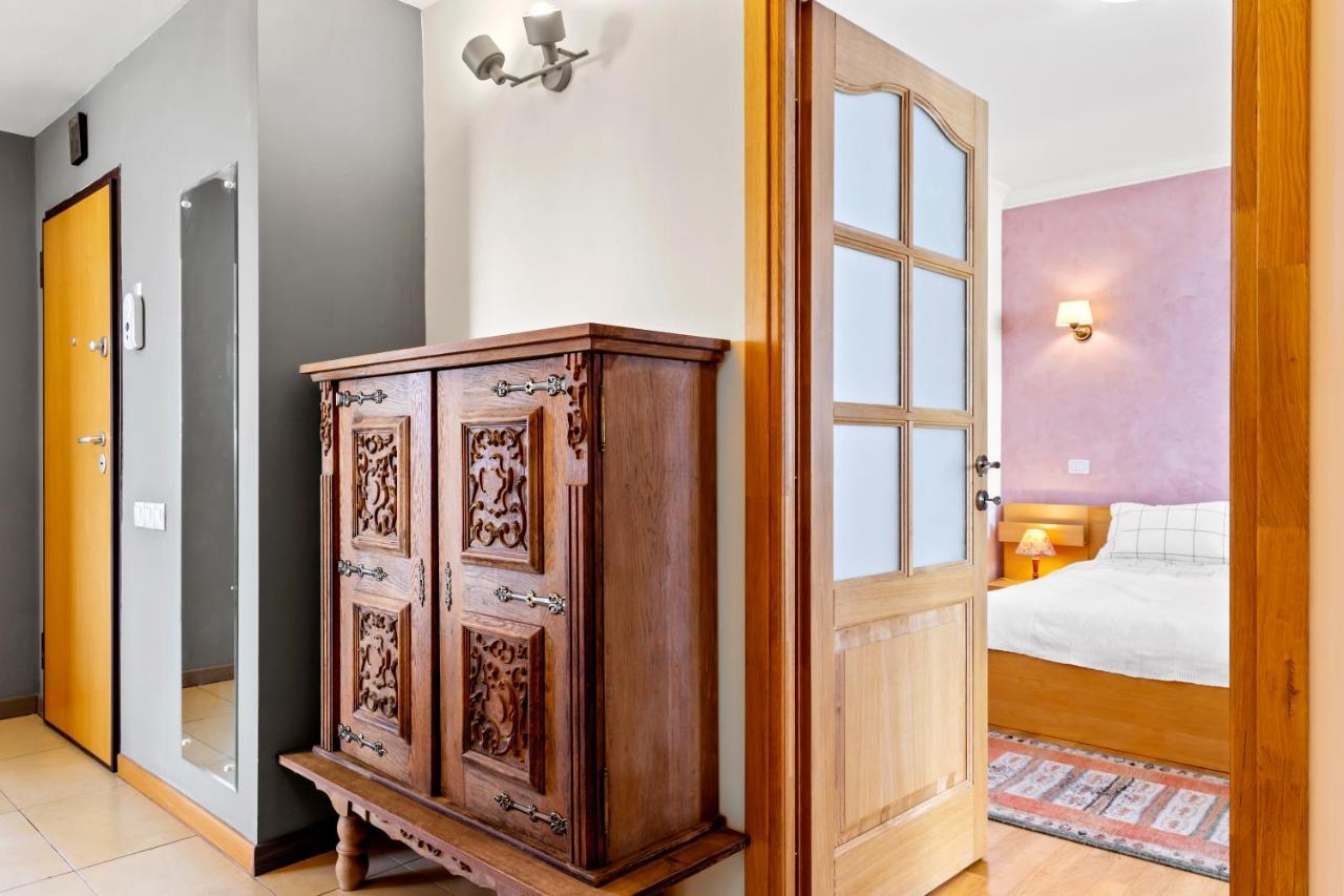 125 Sqm Family Friendly With Kids Room Бухарест Экстерьер фото