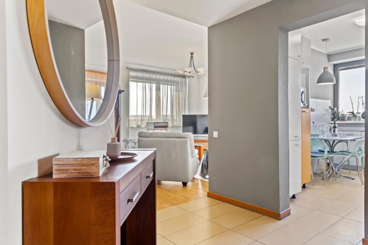 125 Sqm Family Friendly With Kids Room Бухарест Экстерьер фото